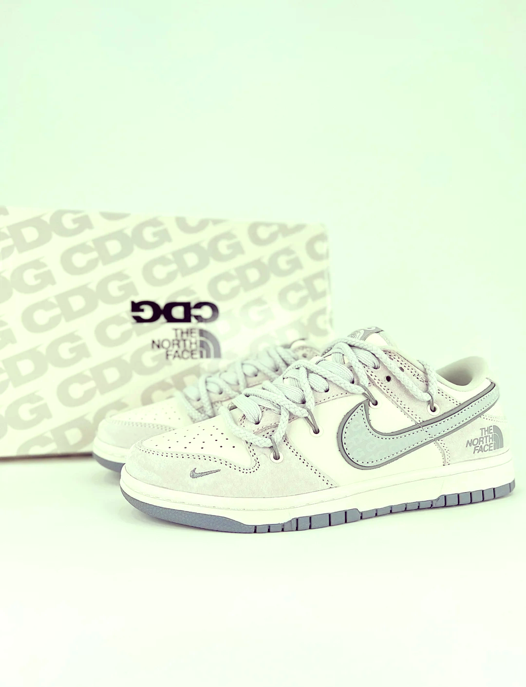 苹果nike版和普通版(苹果表nike版和普通版)-第3张图片-QuickQ官网 苹果nike版和普通版(苹果表nike版和普通版)-第3张图片-QuickQ官网